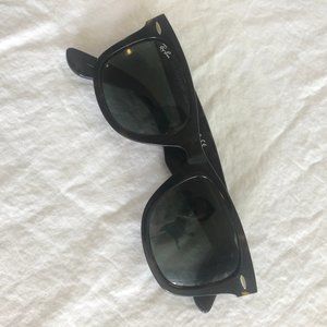 Rayban Wayfarers